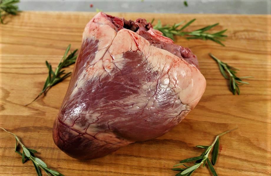 Субпродукты сердце говяжье вес Лэнд